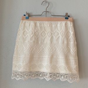 AE Cream Lace Mini-Skirt